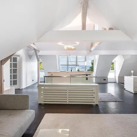 Appartement Wunderschoenes Panorama Penthouse